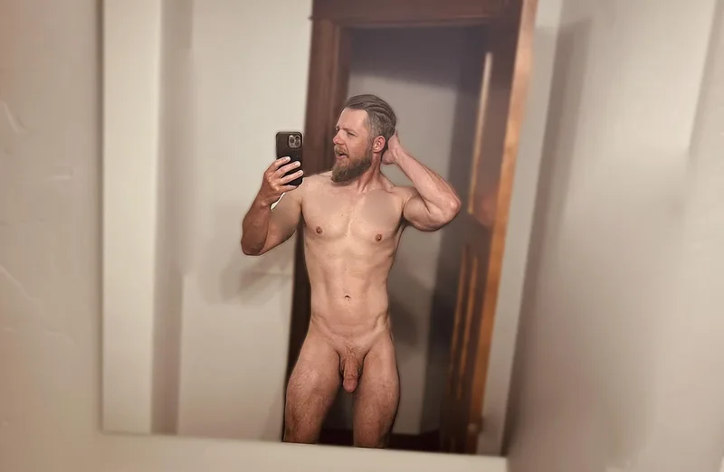 live life naked...